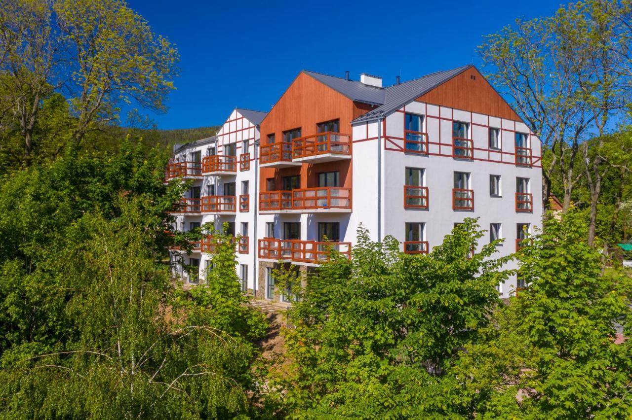 Apartamenty Holiday Mountain Residence By Royal Aparts Świeradów-Zdrój Esterno foto
