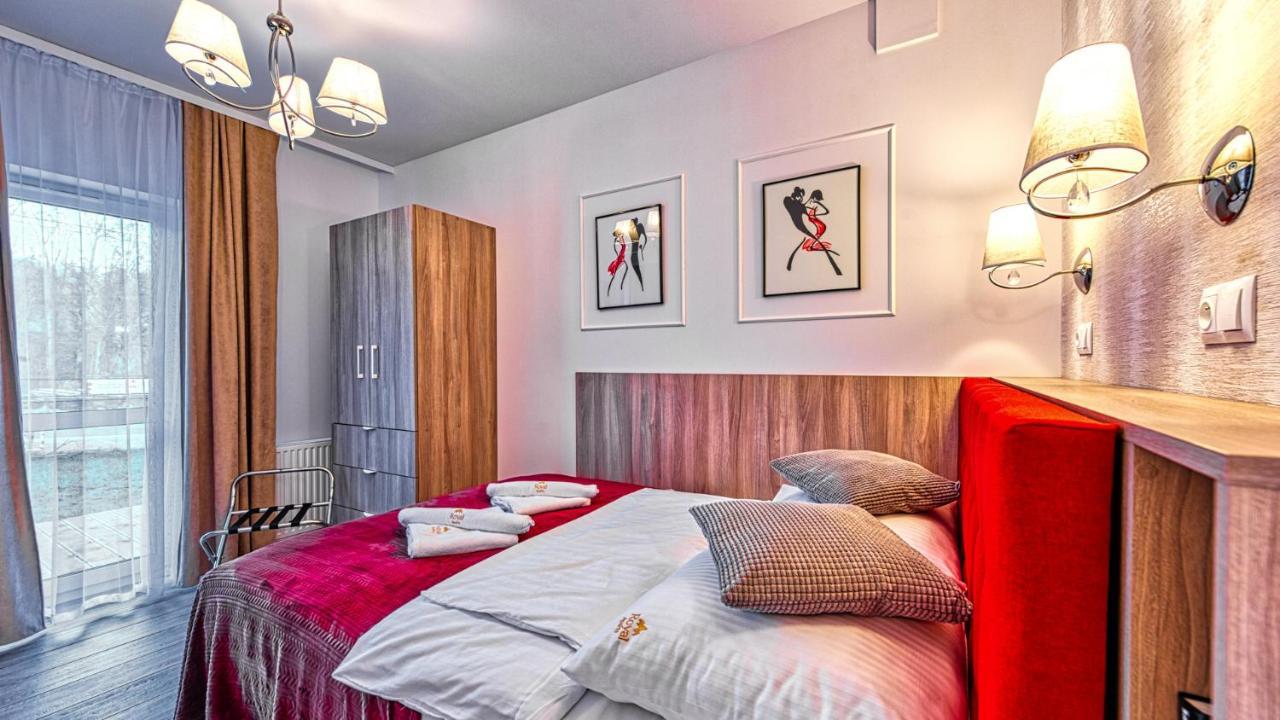 Apartamenty Holiday Mountain Residence By Royal Aparts Świeradów-Zdrój Esterno foto