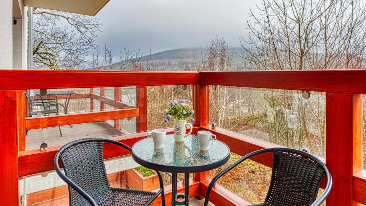 Apartamenty Holiday Mountain Residence By Royal Aparts Świeradów-Zdrój Esterno foto
